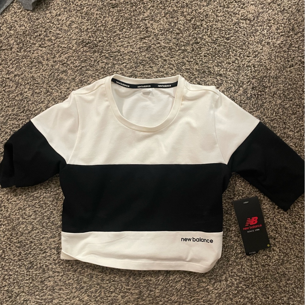 New Balance cropped T-shirt